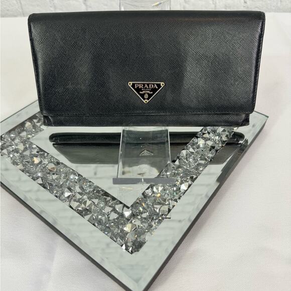 #PRADA Saffiano Wallet Black - Picture 2 of 9
